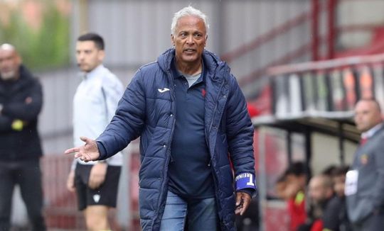 Belenenses anuncia saída de Mariano Barreto