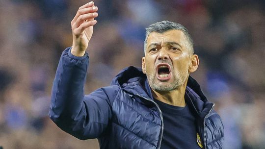 FC Porto: Sérgio Conceição privado de oito internacionais
