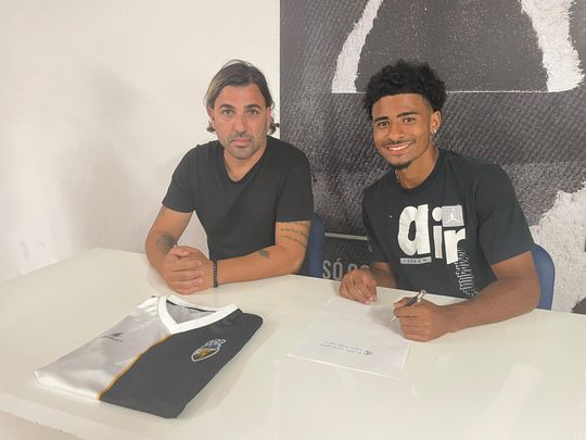 Farense: Uri Lima e Ravi com contratos profissionais