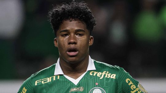 Fotos e vídeo: o emocionante «até logo» a Endrick