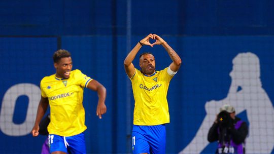 As equipas que venceram o FC Porto por três vezes numa época