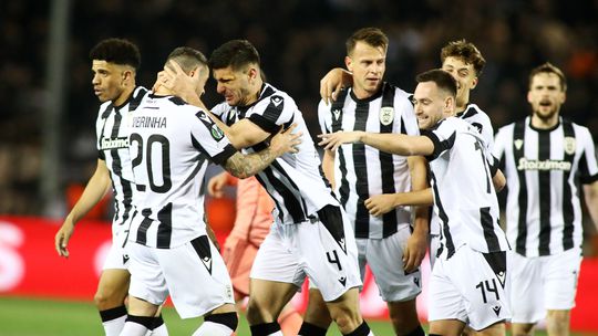 Liga Conferência: PAOK dá a volta à eliminatória com goleada e avança para os ‘quartos’