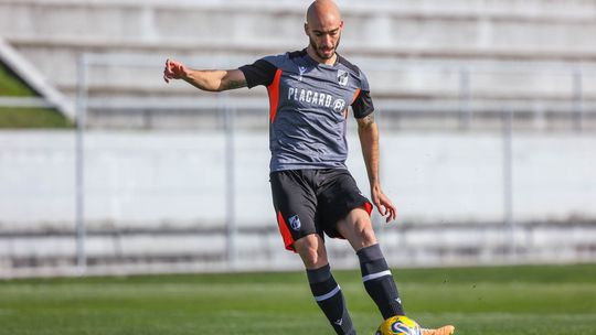 V. Guimarães: Mikel Villanueva pode estar de saída
