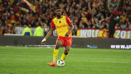Central do Lens pede para não jogar a última jornada... por pressão de Rangnick