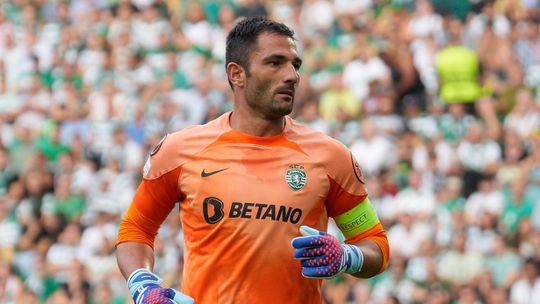 Adán apontado a dois clubes em Espanha