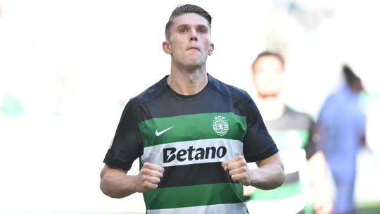 Sporting: Gyokeres operado ao joelho