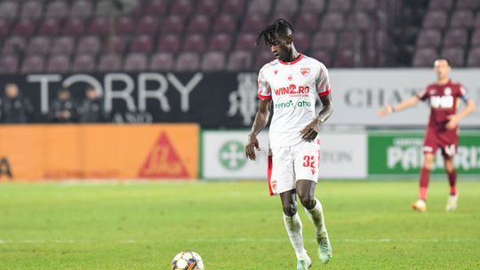 Incrível: Edgar Ié suspeito de pôr irmão gémeo a jogar no seu lugar
