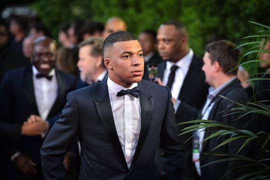 Mãe de Mbappé e o destino do filho: «Já todos sabem, não é?»