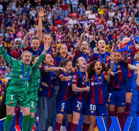 Final entre Barcelona e Lyon entra para a história