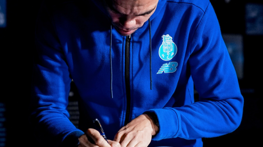 Pepe ironiza após conquista: «Cada um assina»